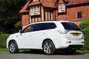 mitsubishi outlander phev 100