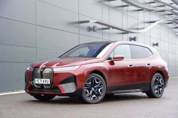 BMW iX