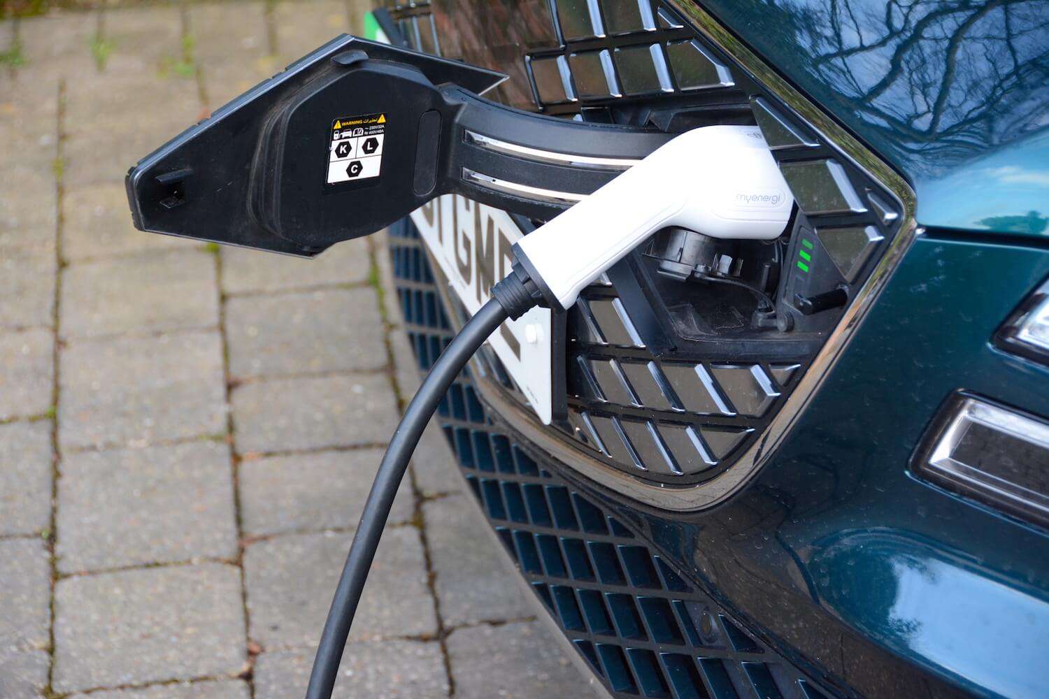 Genesis Electrified G80
