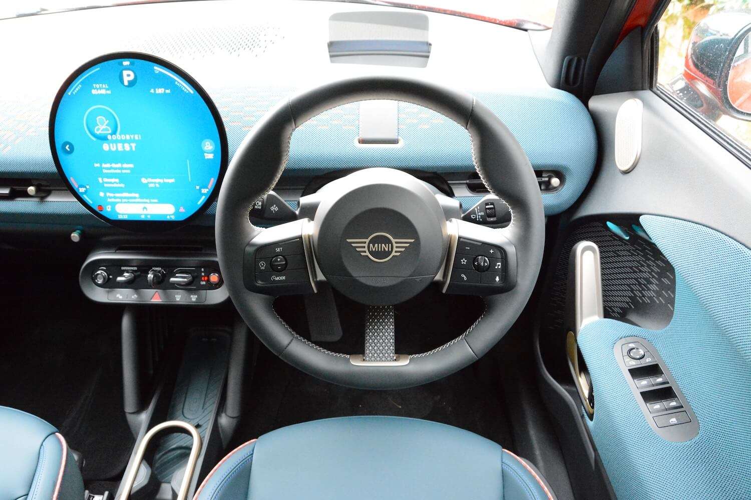 MINI Aceman