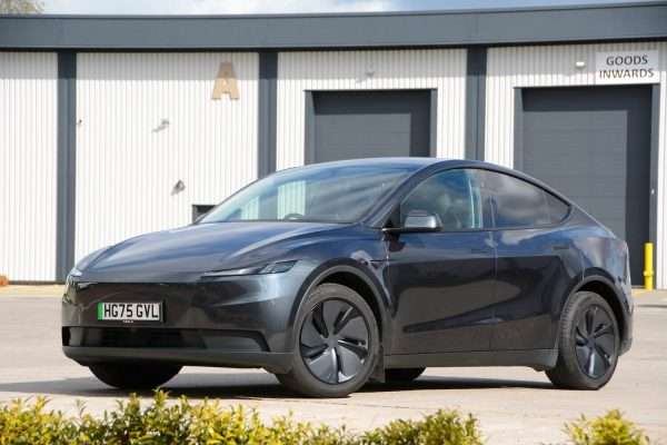 Tesla Model Y RWD 2026